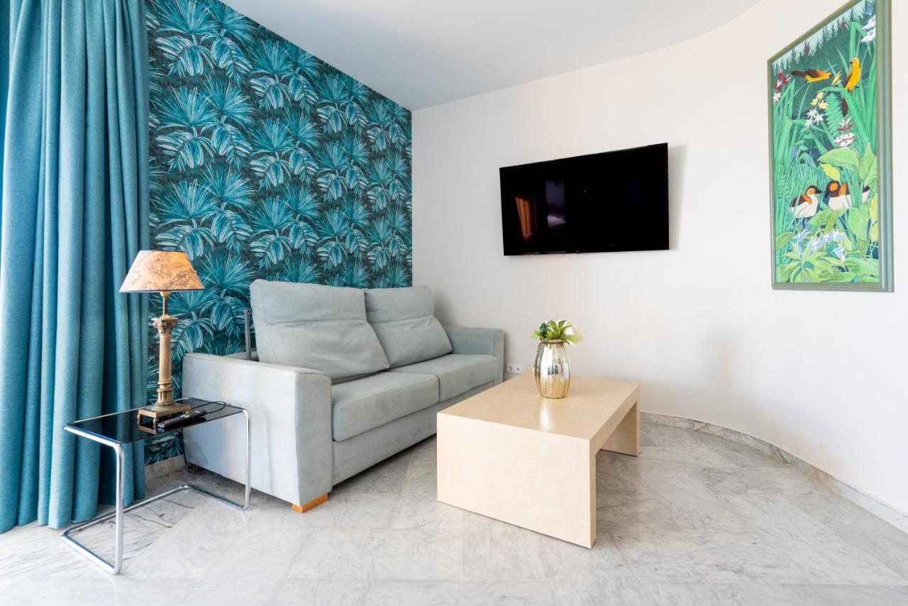 Appartement Wintowinrentals Luxury And Sea View Inside Puerto Marina *