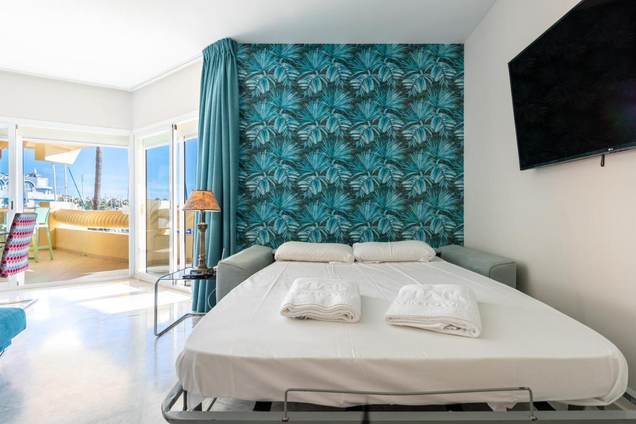 Wintowinrentals Luxury And Sea View Inside Puerto Marina Appartement *