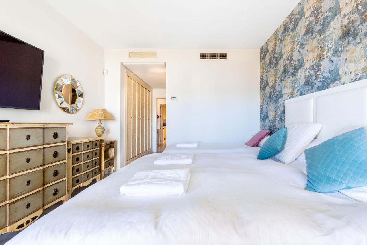 Appartement Wintowinrentals Luxury And Sea View Inside Puerto Marina *