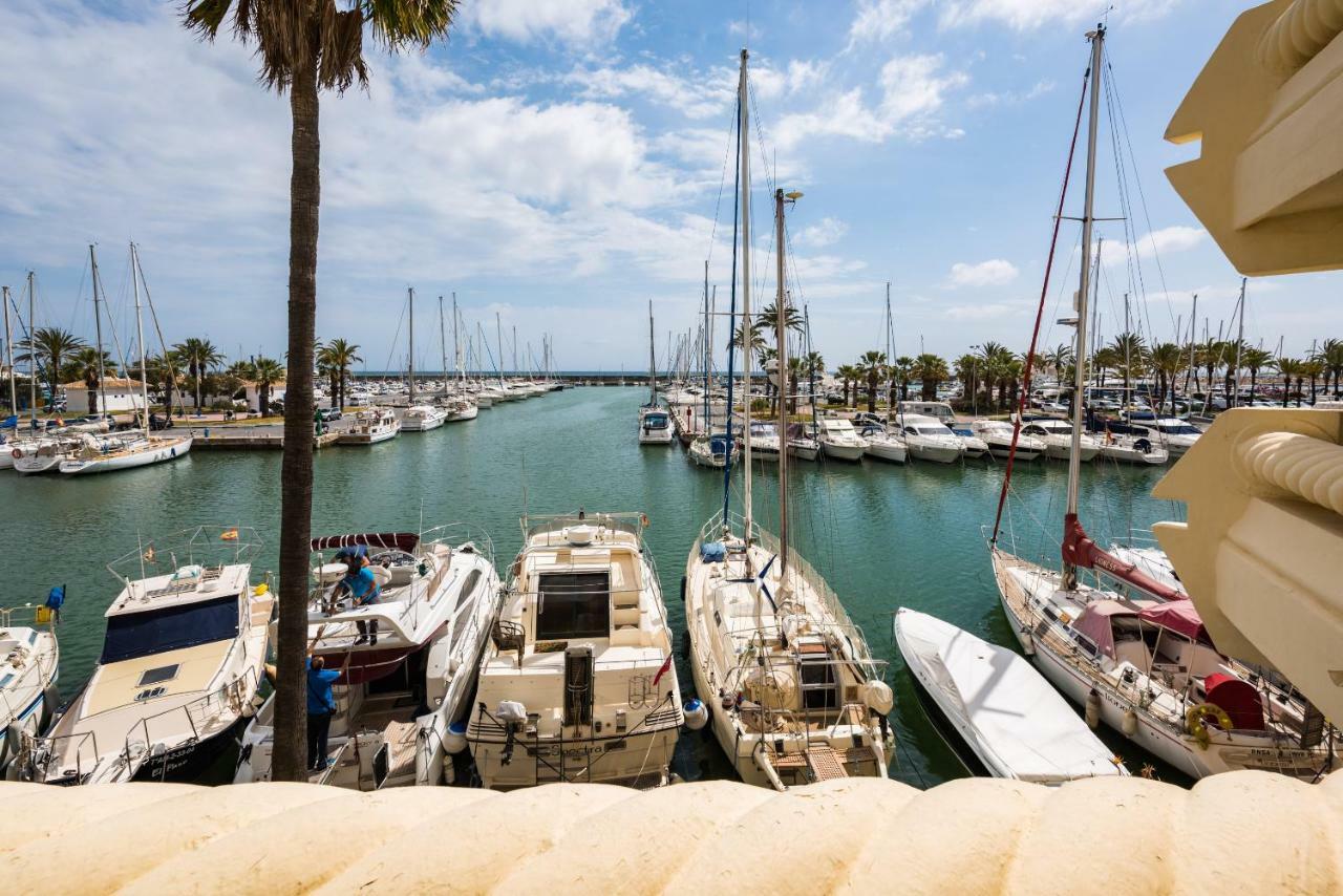 Appartement Wintowinrentals Luxury And Sea View Inside Puerto Marina