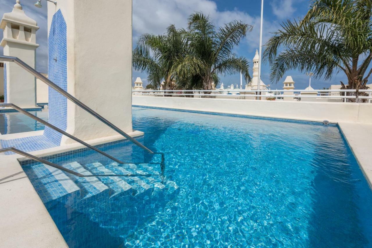 Wintowinrentals Luxury And Sea View Inside Puerto Marina Appartement *