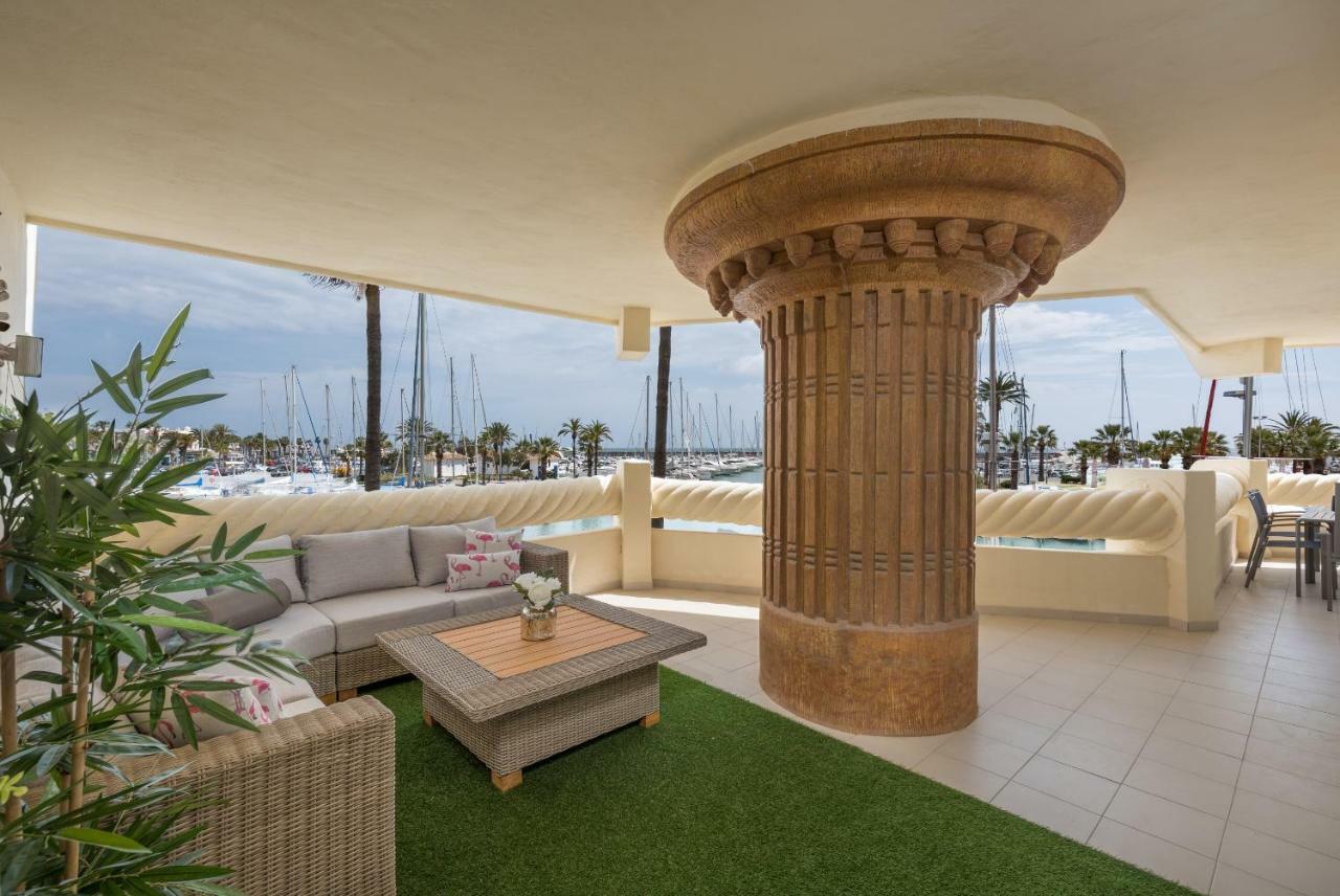 Wintowinrentals Luxury And Sea View Inside Puerto Marina Apartment Benalmádena